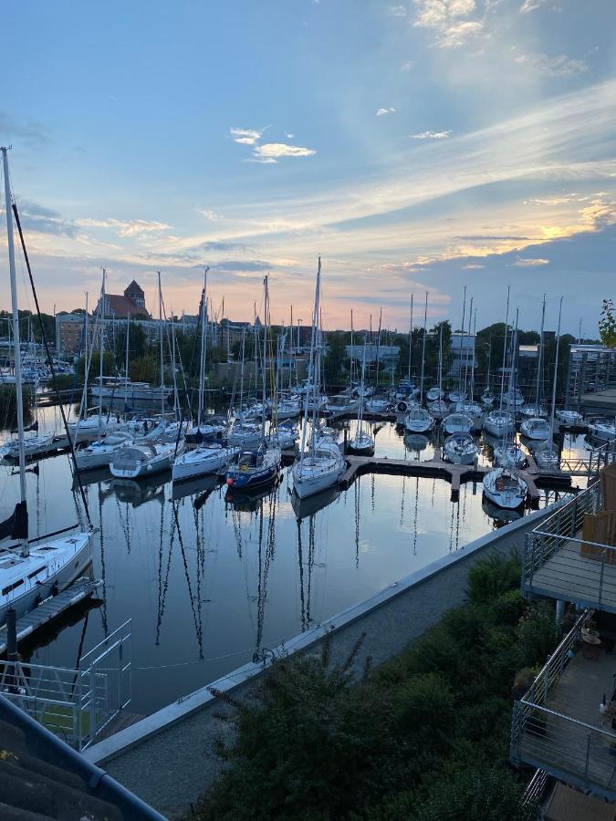 Ferienwohnung Marina Am Ryck Грайфсвальд Екстер'єр фото